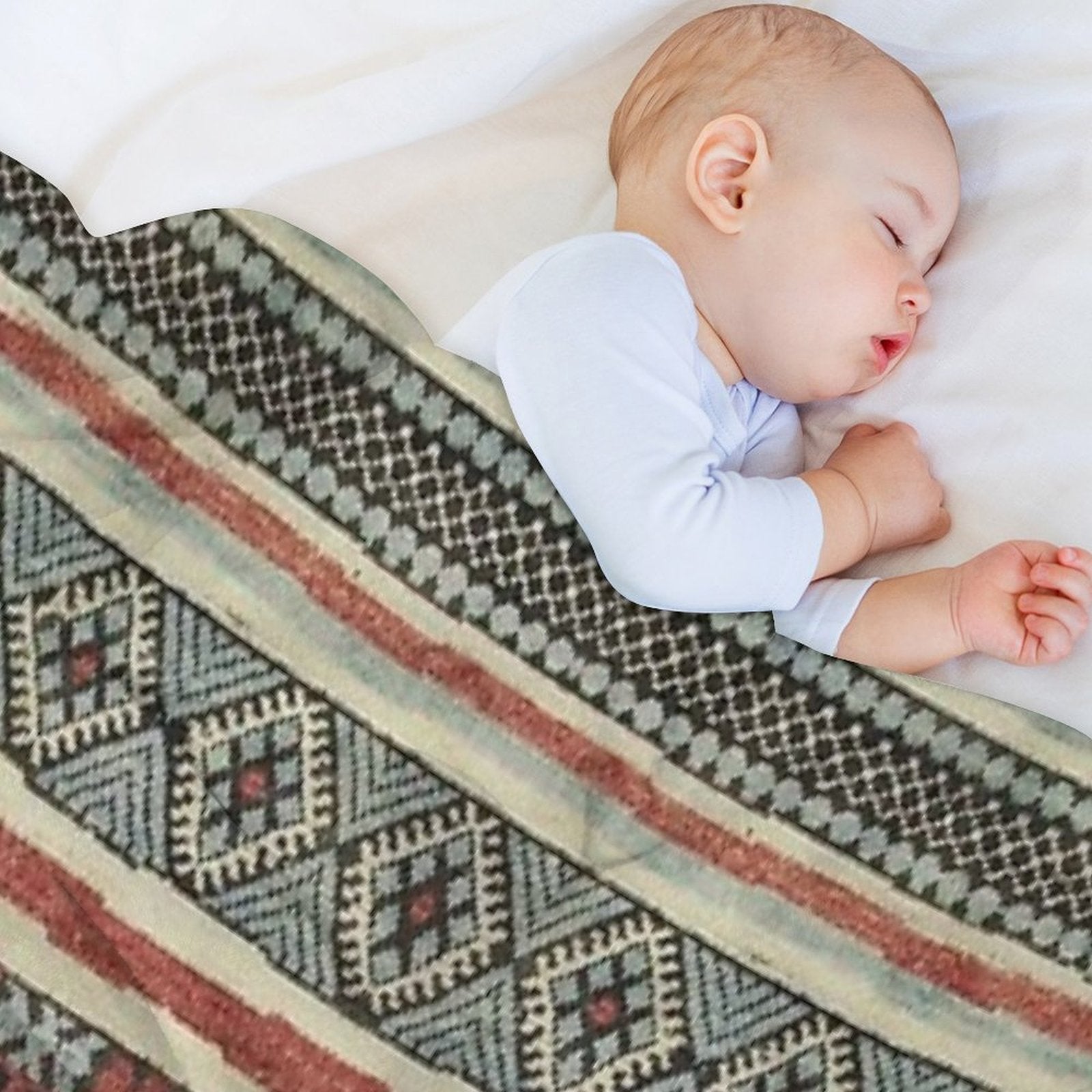 Traditional Pattern Artwork Multi-functional Throw Blanket