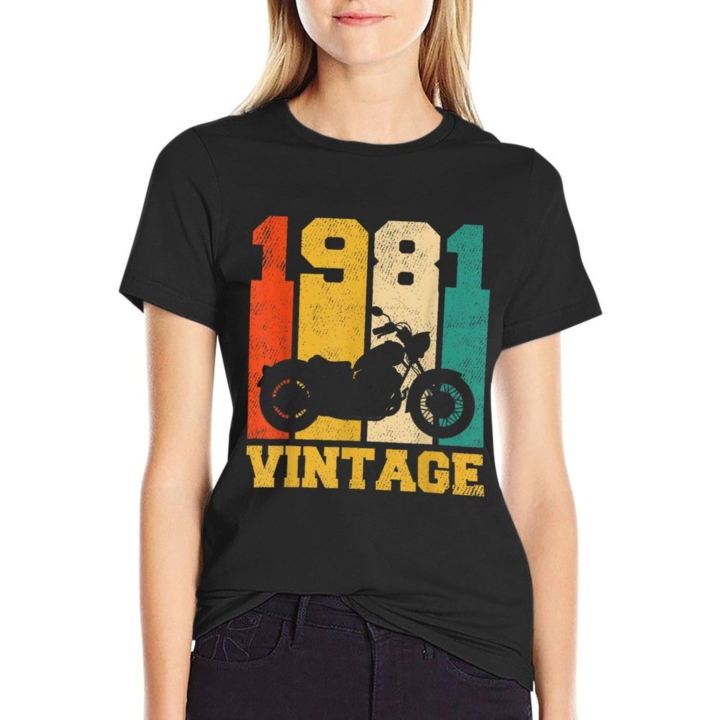 40 Years Old Gifts Vintage 1981 Motorcycle 40th Birthday Comfortable T-Shirt