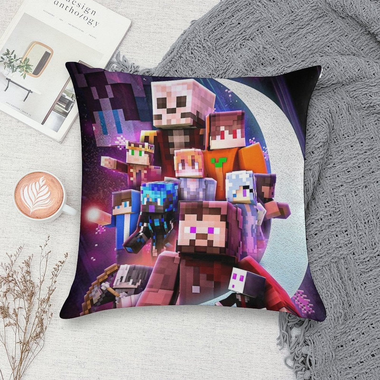 כרית נייטפול סוף העונה Soft Washable Throw Pillow