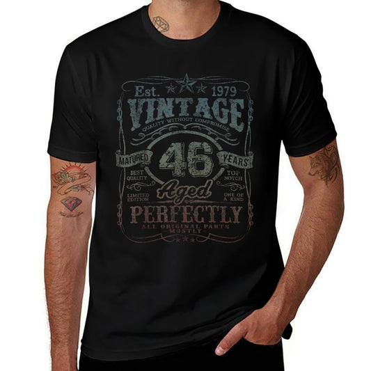 Vintage 1979 Limited Edition 46 Year Old 46th Birthday  Rolled Sleeves T-Shirt