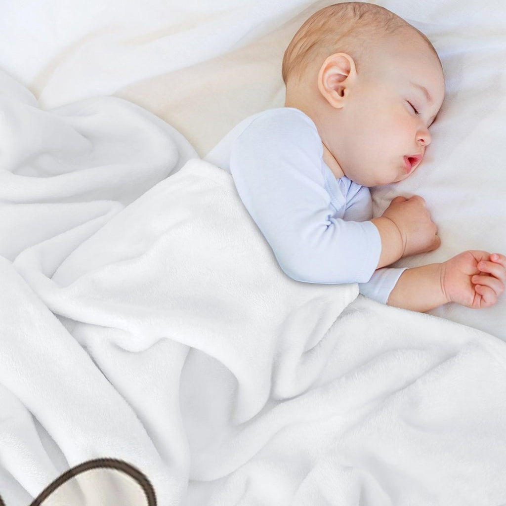 Cute Duck with Bread Yellow Funny Kawaii Animals Travel-friendly Throw Blanket