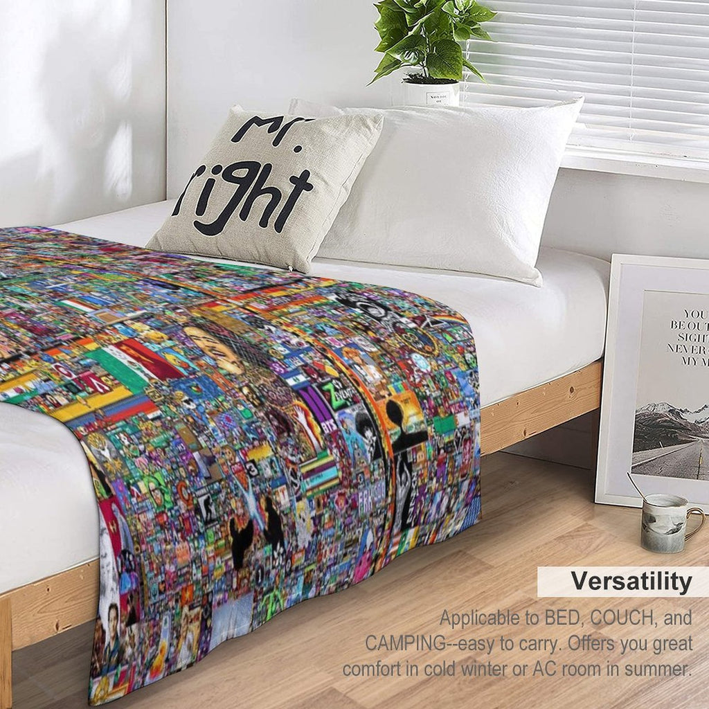 8K R Place 2022 Atlas Final Image Compact Throw Blanket