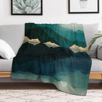 Waters Edge Reflection Quick-dry Throw Blanket
