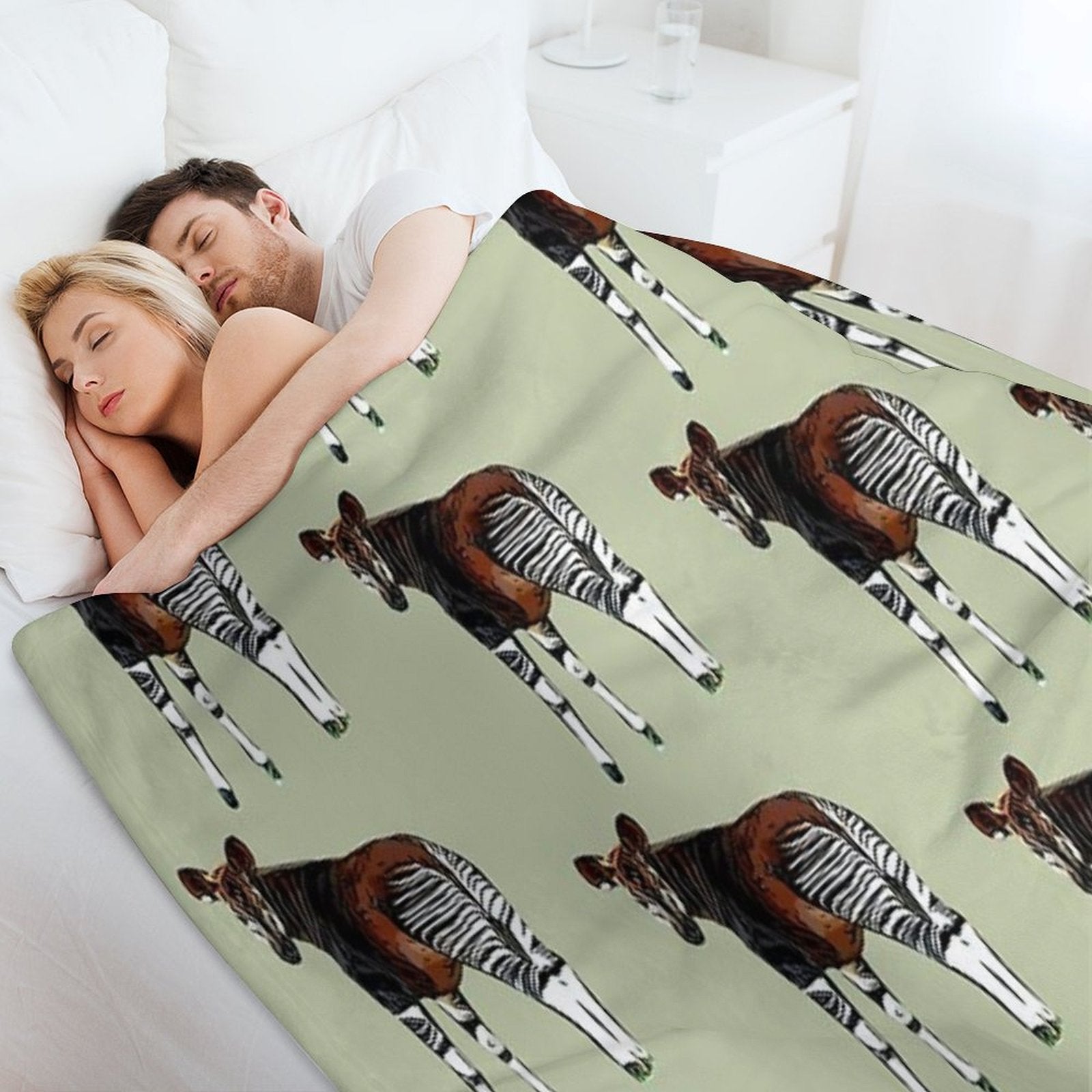 Okapi Lightweight Throw Blanket