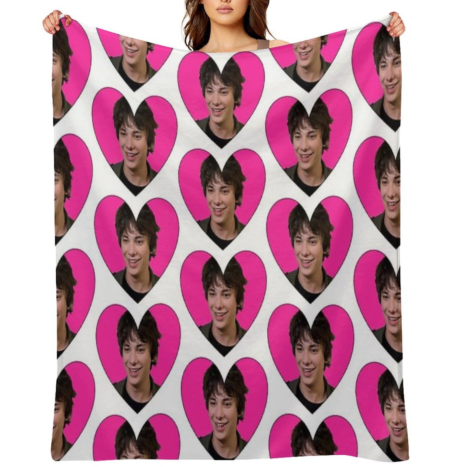 RODRICK LOVE HEART Plush Throw Blanket