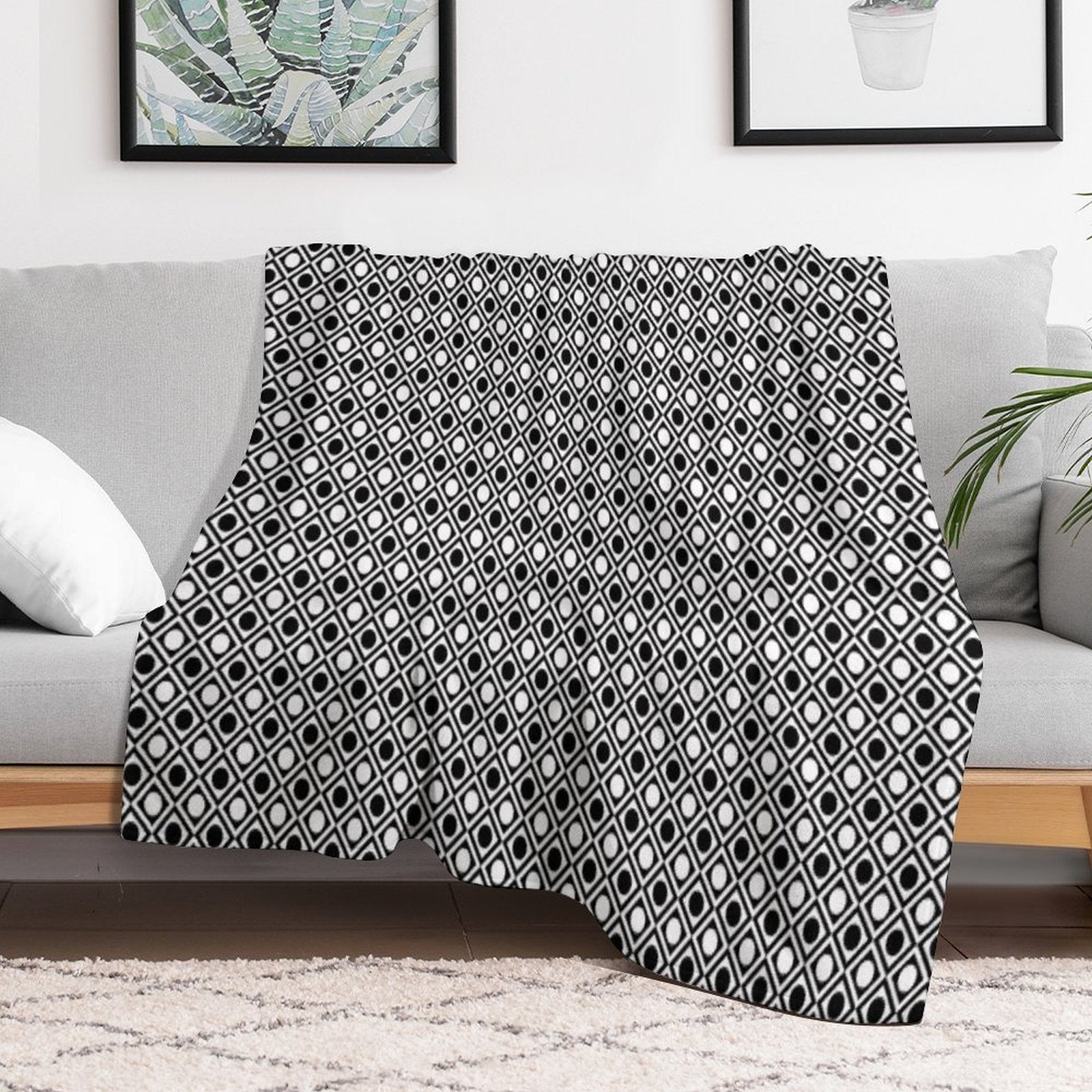 Classy Black And White Double Outline Diamonds And Dots Travel-friendly Throw Blanket