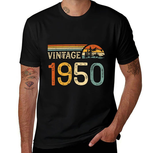 Vintage Made in 1950 Birthday  Trendy Pattern T-Shirt