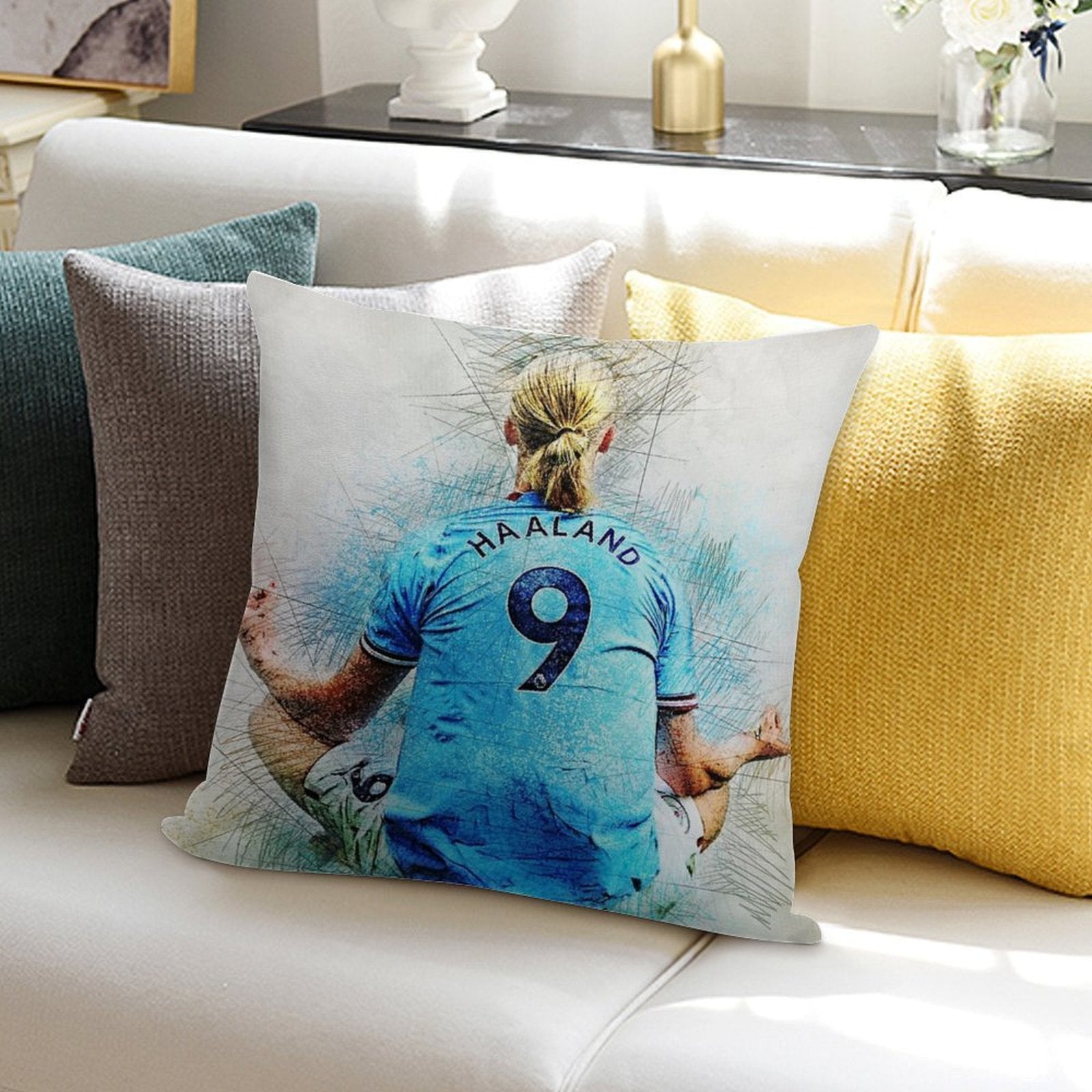 Erling Haaland Manchester Striker Soft Short Plush Fabric Throw Pillow