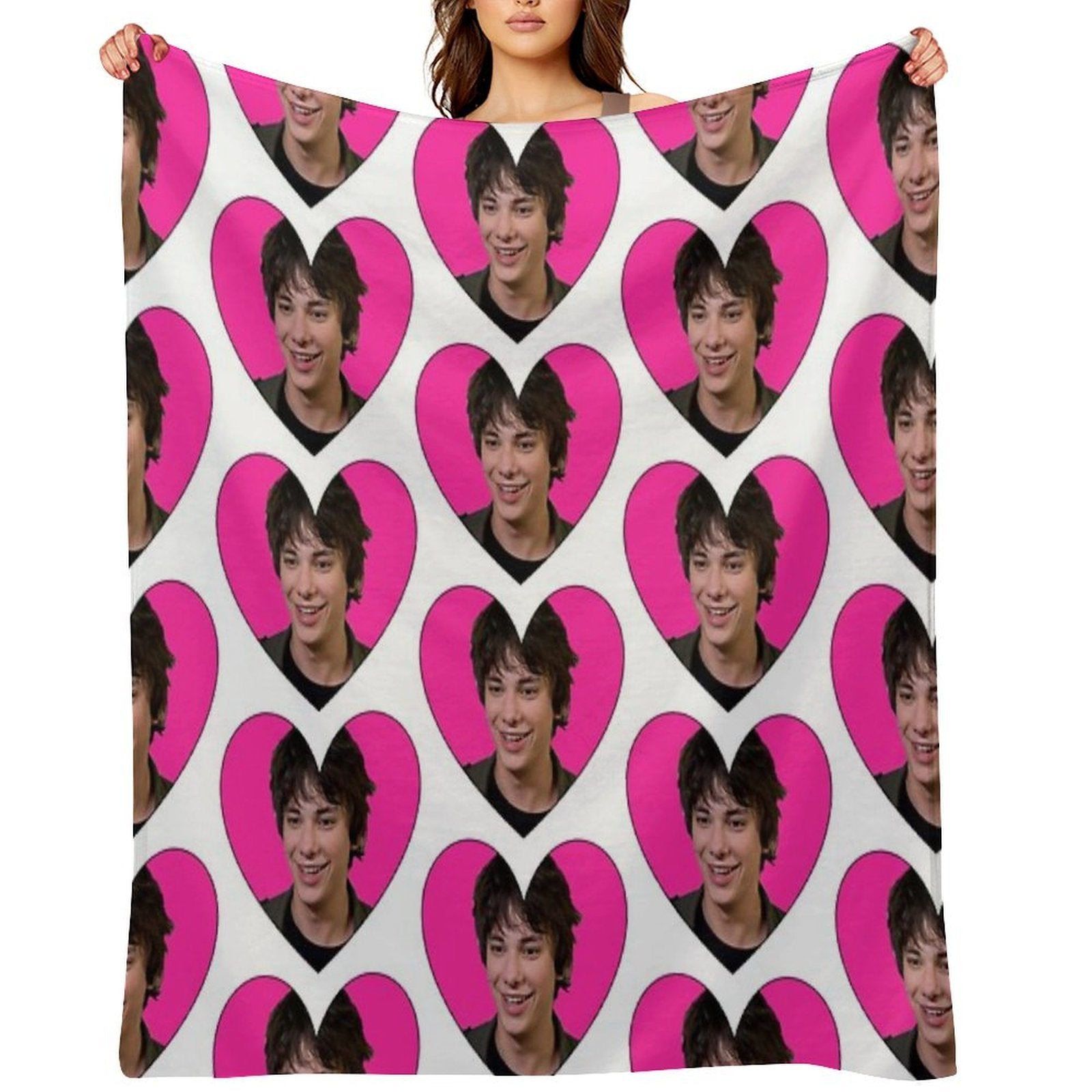 RODRICK LOVE HEART Plush Throw Blanket