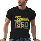 65 YEARS VINTAGE 1960 RETRO 65TH BIRTHDAY  Classic T-Shirt