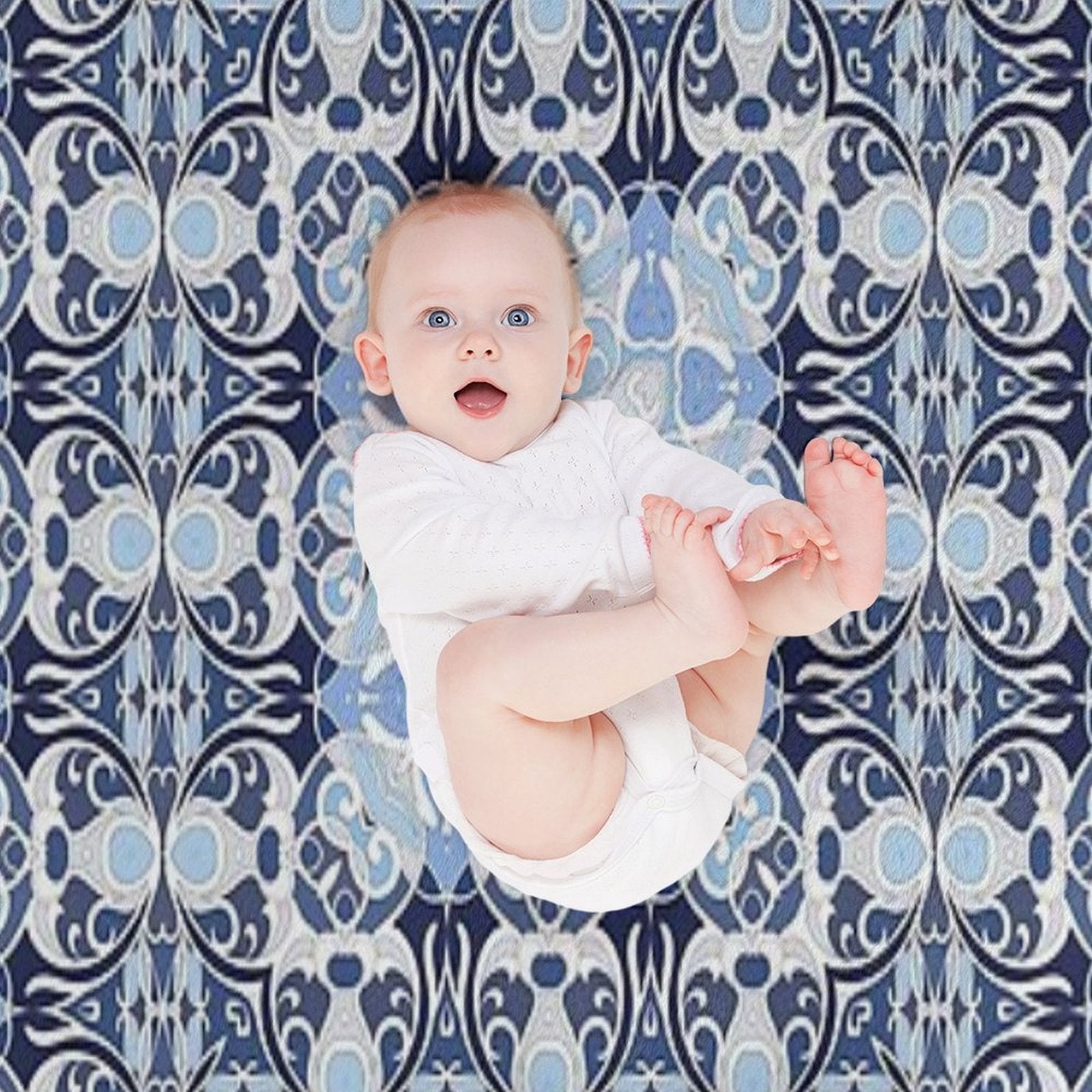 Arabic Ornate Square Pattern Velvety-soft Throw Blanket