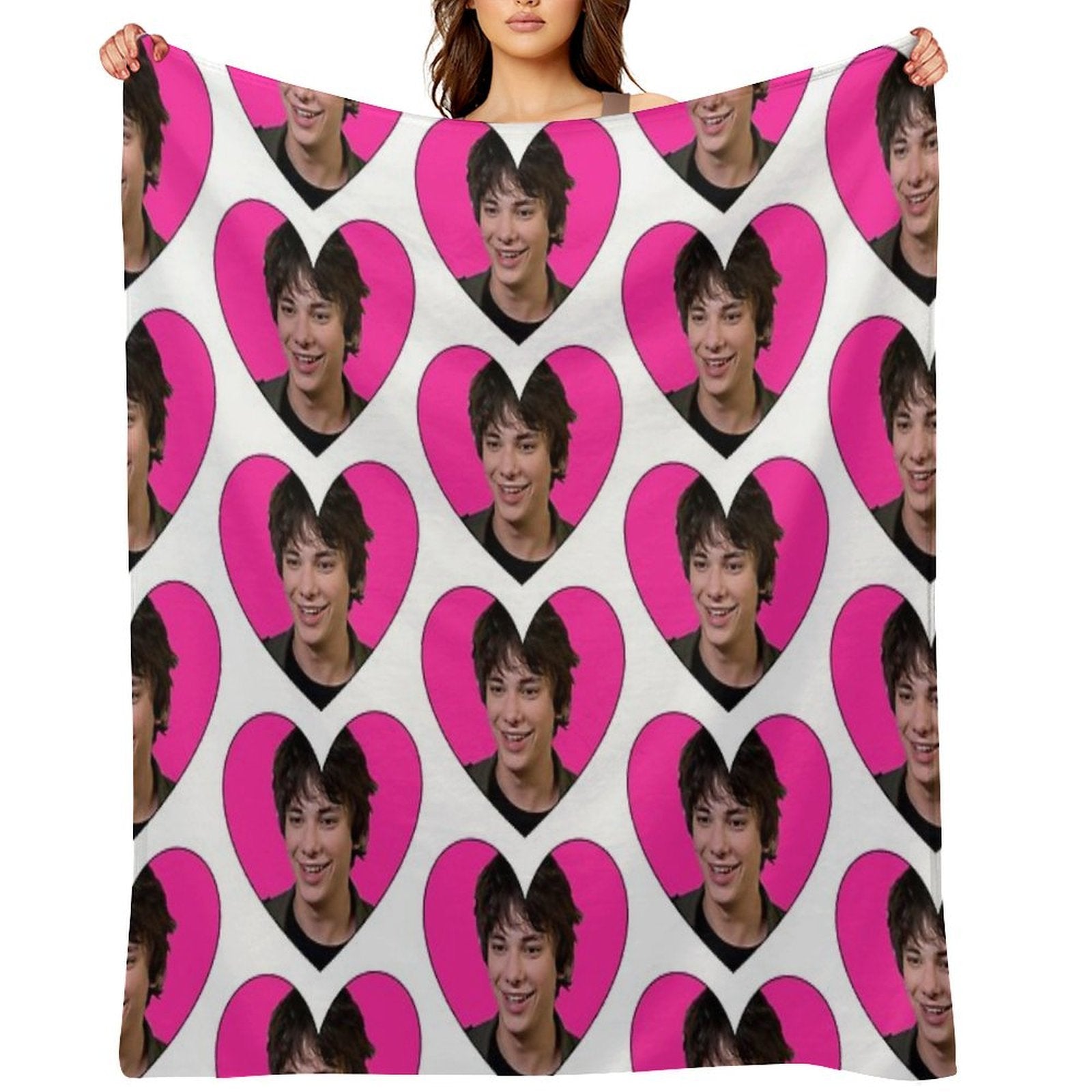 RODRICK LOVE HEART Plush Throw Blanket