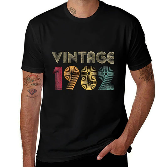 Vintage 1982 40th Birthday Gift Retro 40 Years Old  Oversized Silhouette T-Shirt