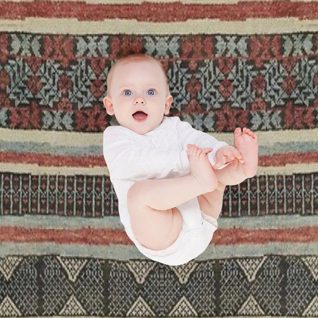 Traditional Pattern Artwork Multi-functional Throw Blanket