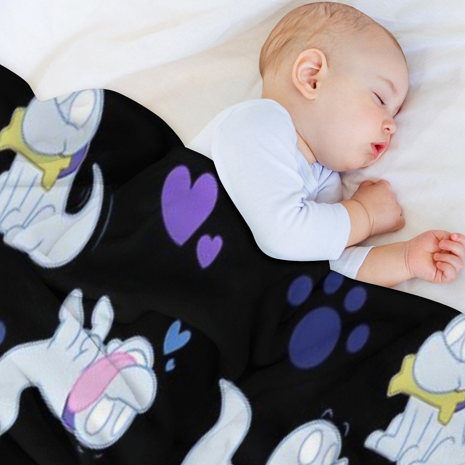 Polterpup Pattern Wrinkle-free Throw Blanket