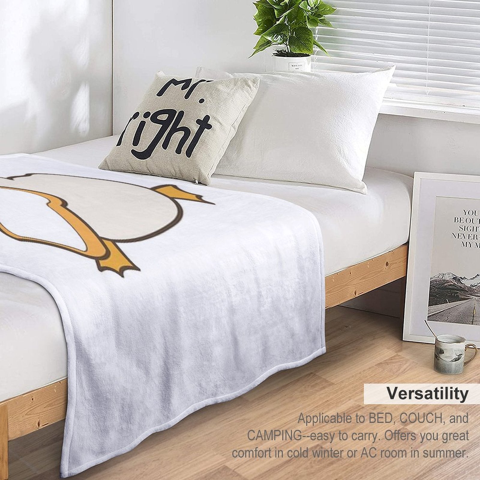 Cute Duck with Bread Yellow Funny Kawaii Animals Travel-friendly Throw Blanket