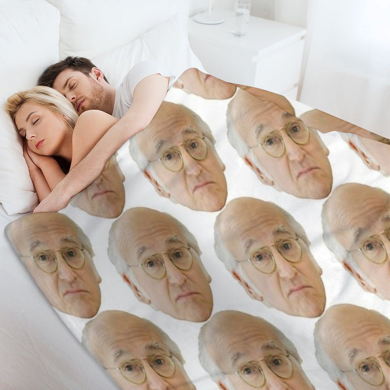 LARRY Comfort Throw Blanket