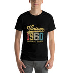65 YEARS VINTAGE 1960 RETRO 65TH BIRTHDAY  Classic T-Shirt