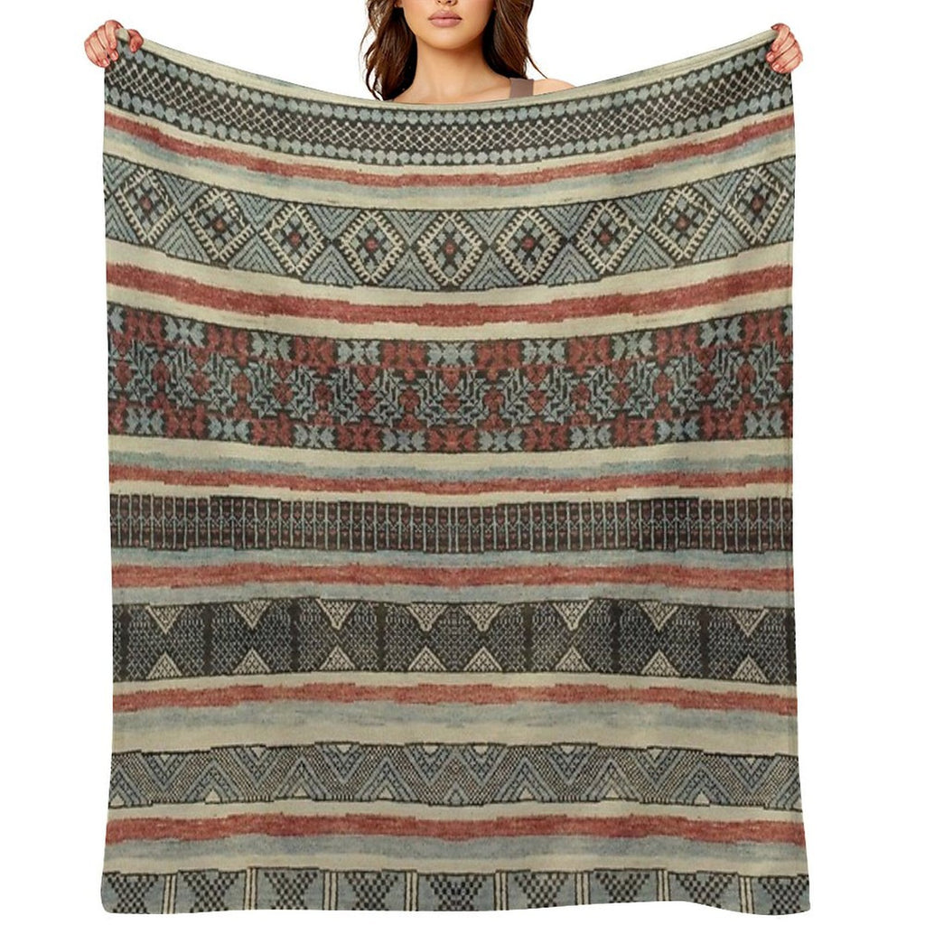 Traditional Pattern Artwork Multi-functional Throw Blanket