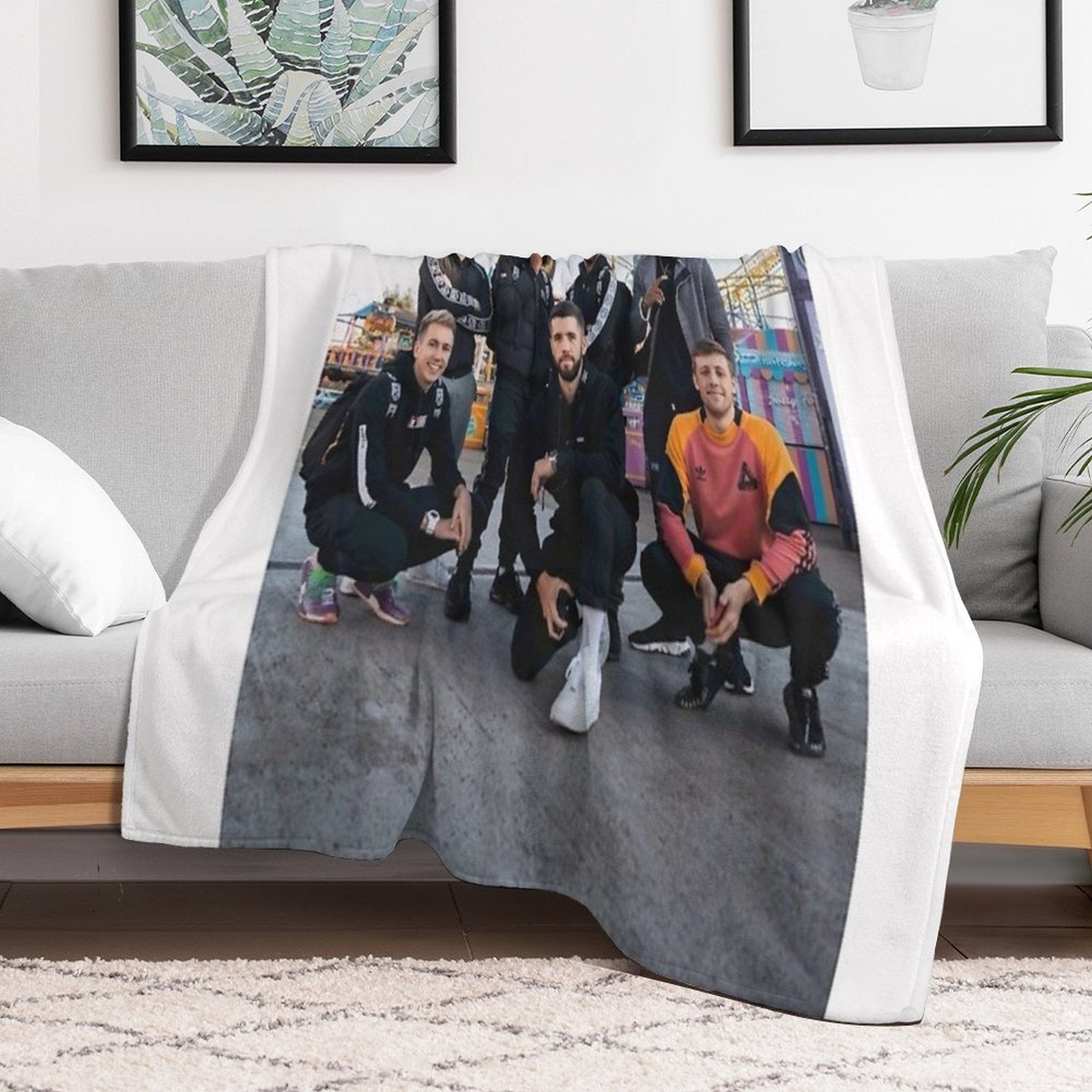 Sideman Plush Throw Blanket