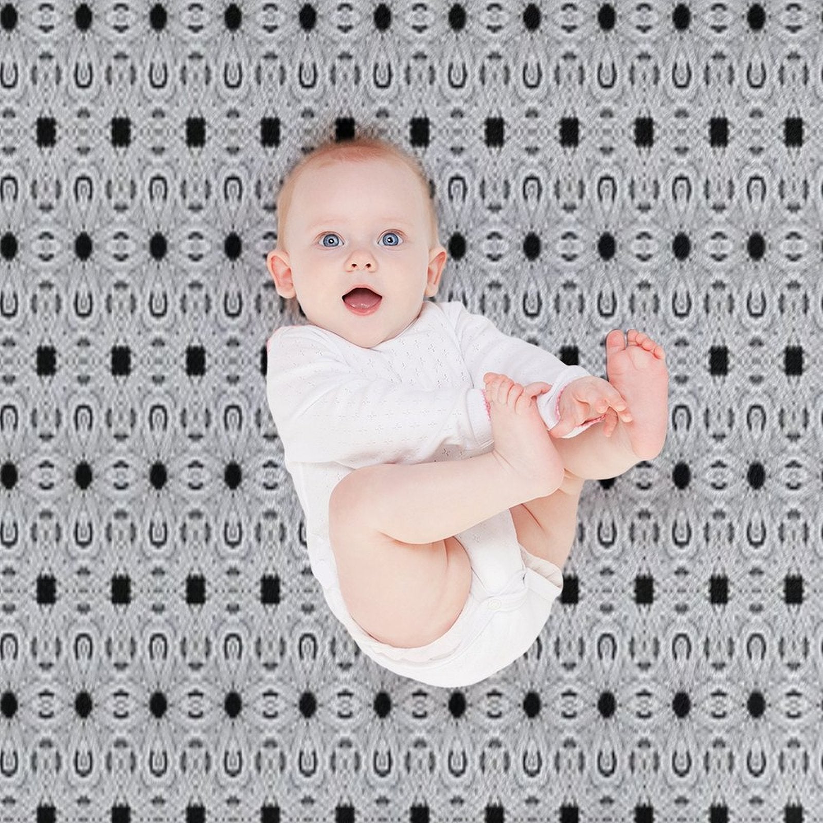 Gray And Black Pattern Shrink-resistant Throw Blanket